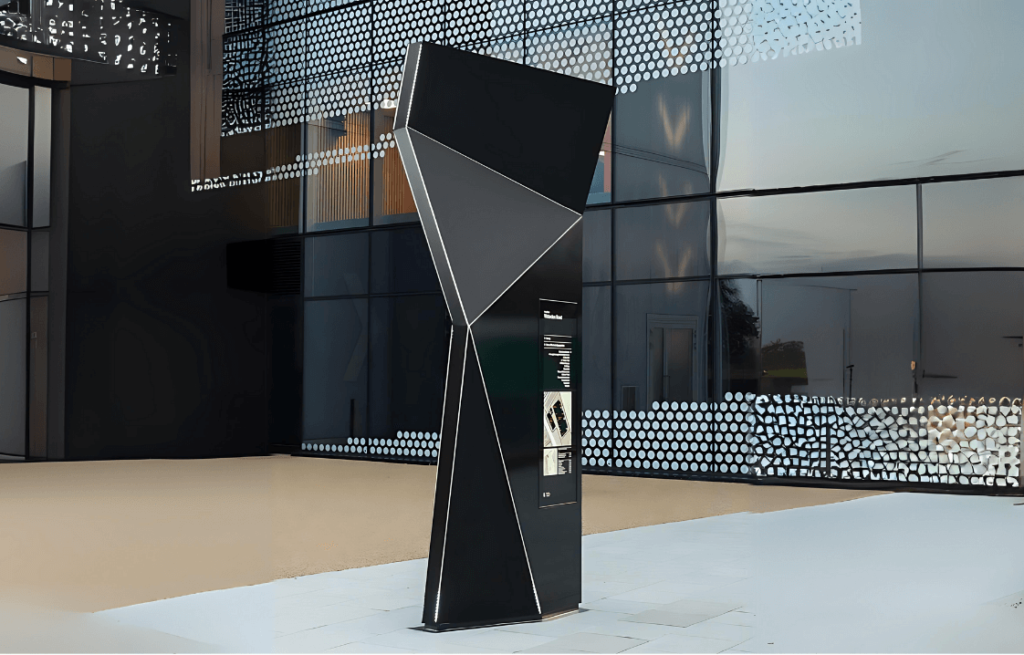 Custom sign board Dubai – High-quality signage solutions for businesses, shops, and events.